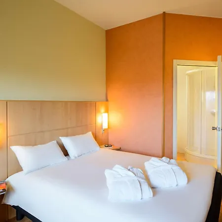Otel Ibis Milano Malpensa Cardano Al Campo